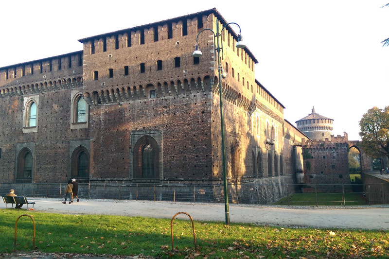 Замок в Милане